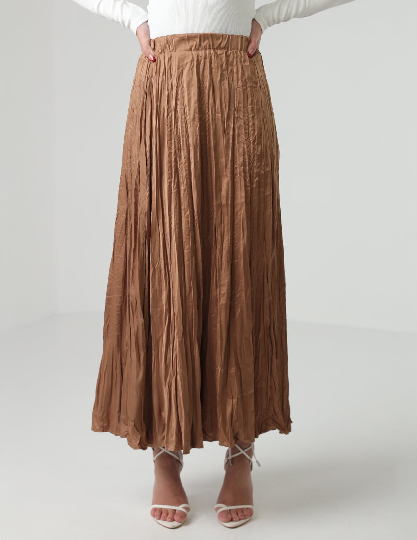Pleated silk skirt