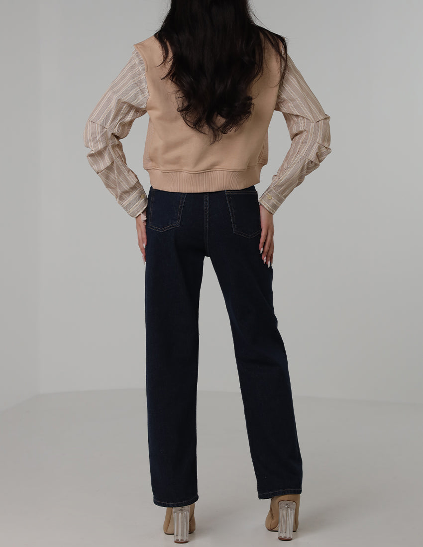 Straight-Leg High-Waist Jeans