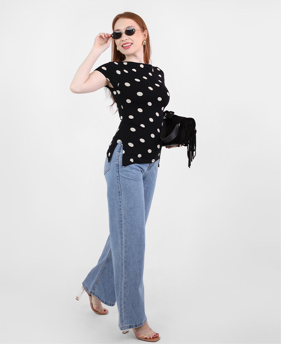 Black-beige polka dot short-sleeve top