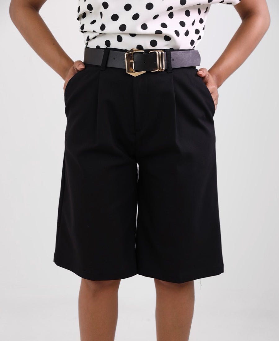 Formal black shorts with belt