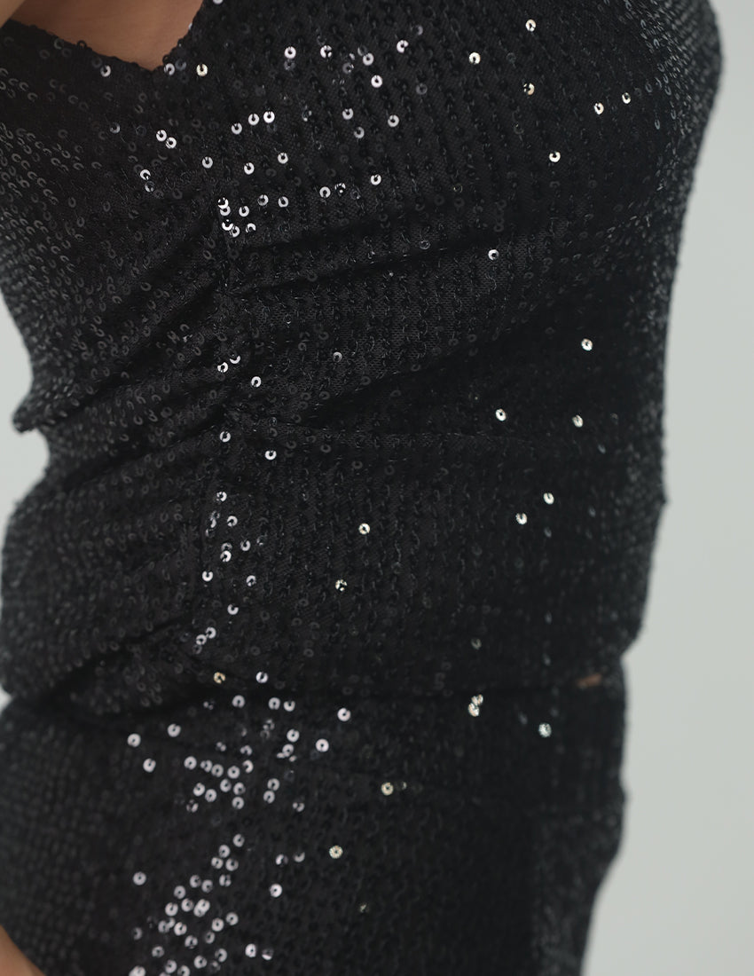 كتف واحد ترتر