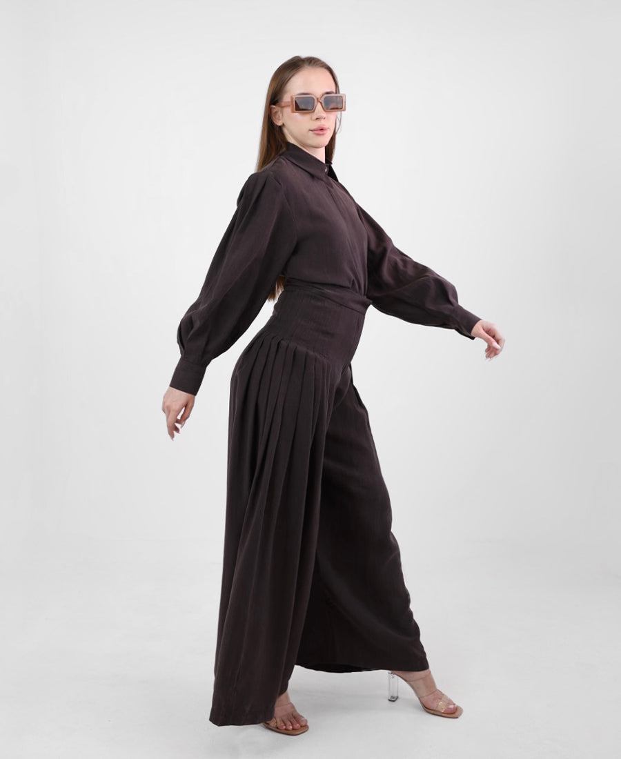 Oversize shirt set with wide leg trousers, high waisted