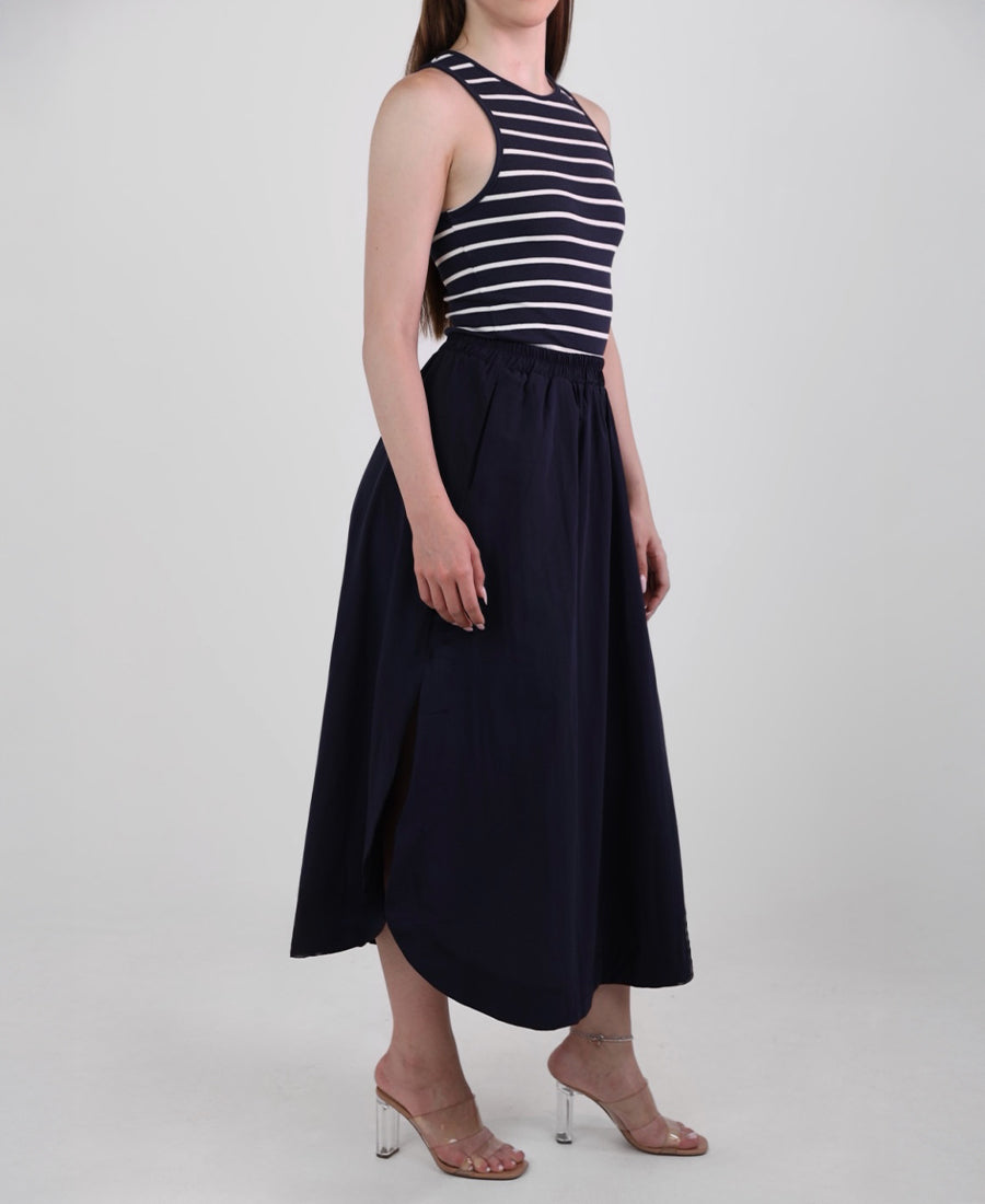 Long sleeveless dress navy blue striped at the top