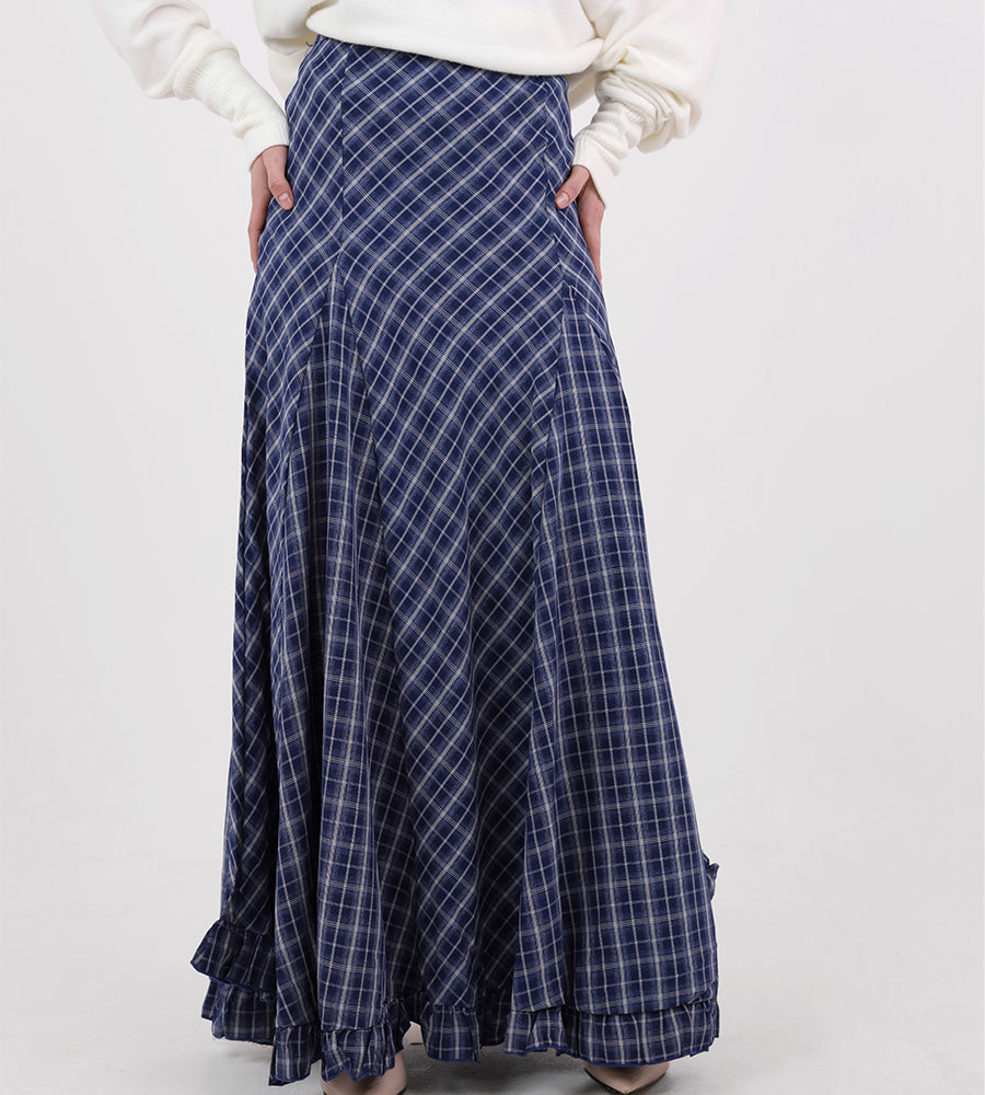 Long pleated plaid skirt