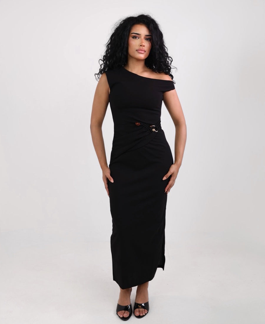 Long dress with beaded waist
