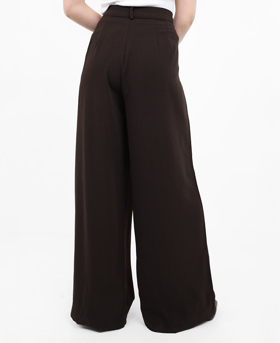 High-waisted, wide-leg pants