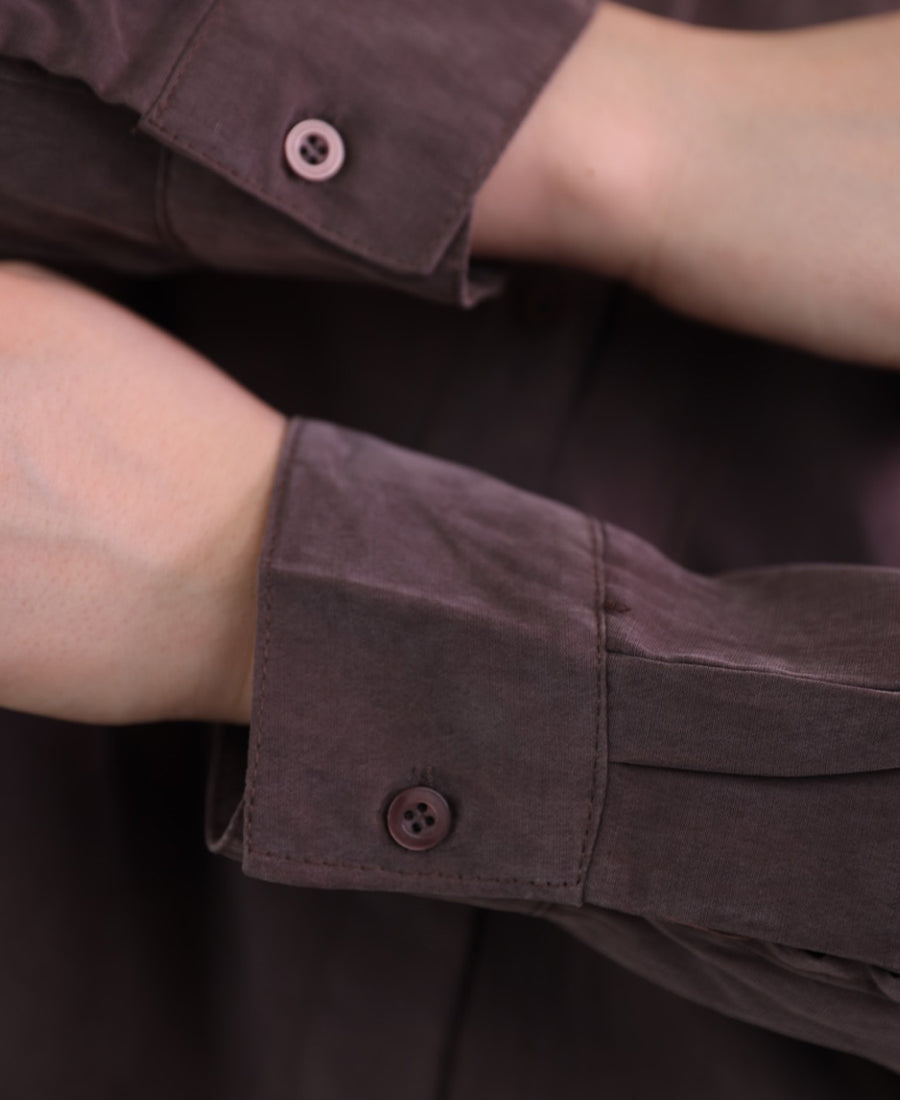 Oversize shirt with pocket on the front