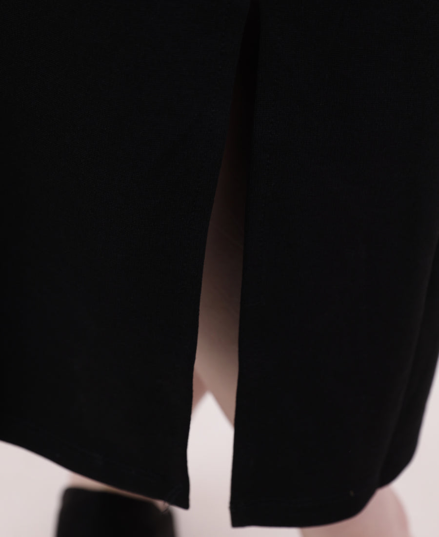 Long dress with belt