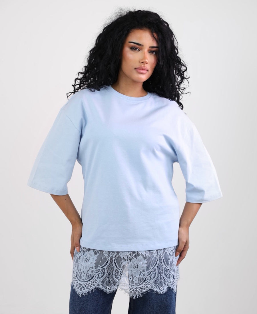 Oversize lace waist T-shirt