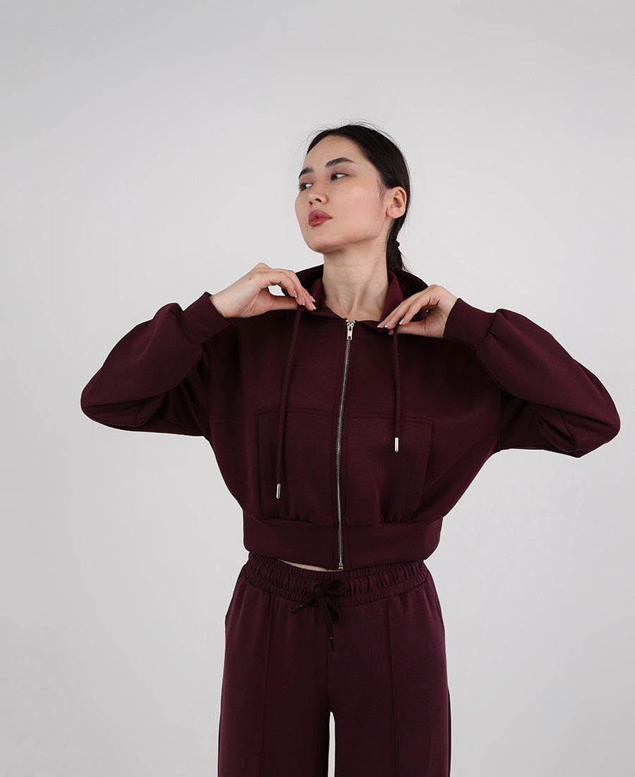 Cropped sweatshirt with zipper and hood