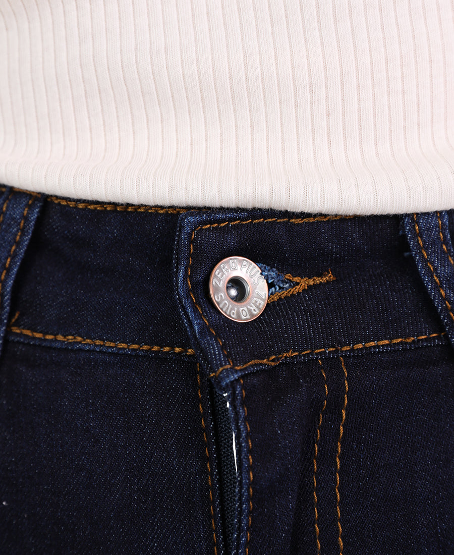 Straight-leg jeans