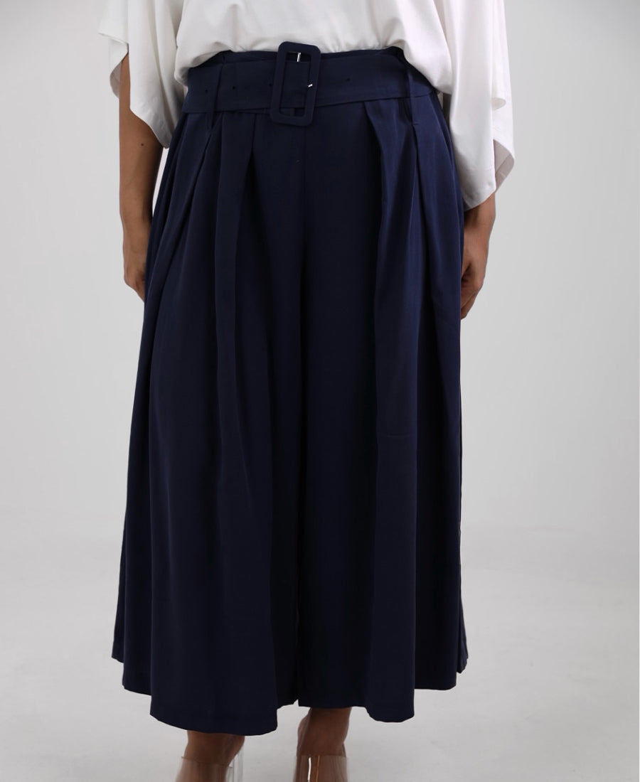 Palazzo trousers with belt