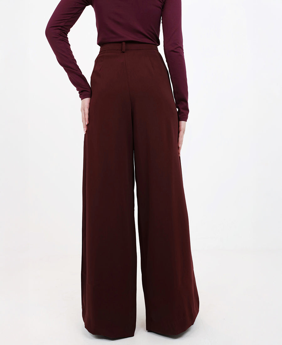 High-waisted, wide-leg pants