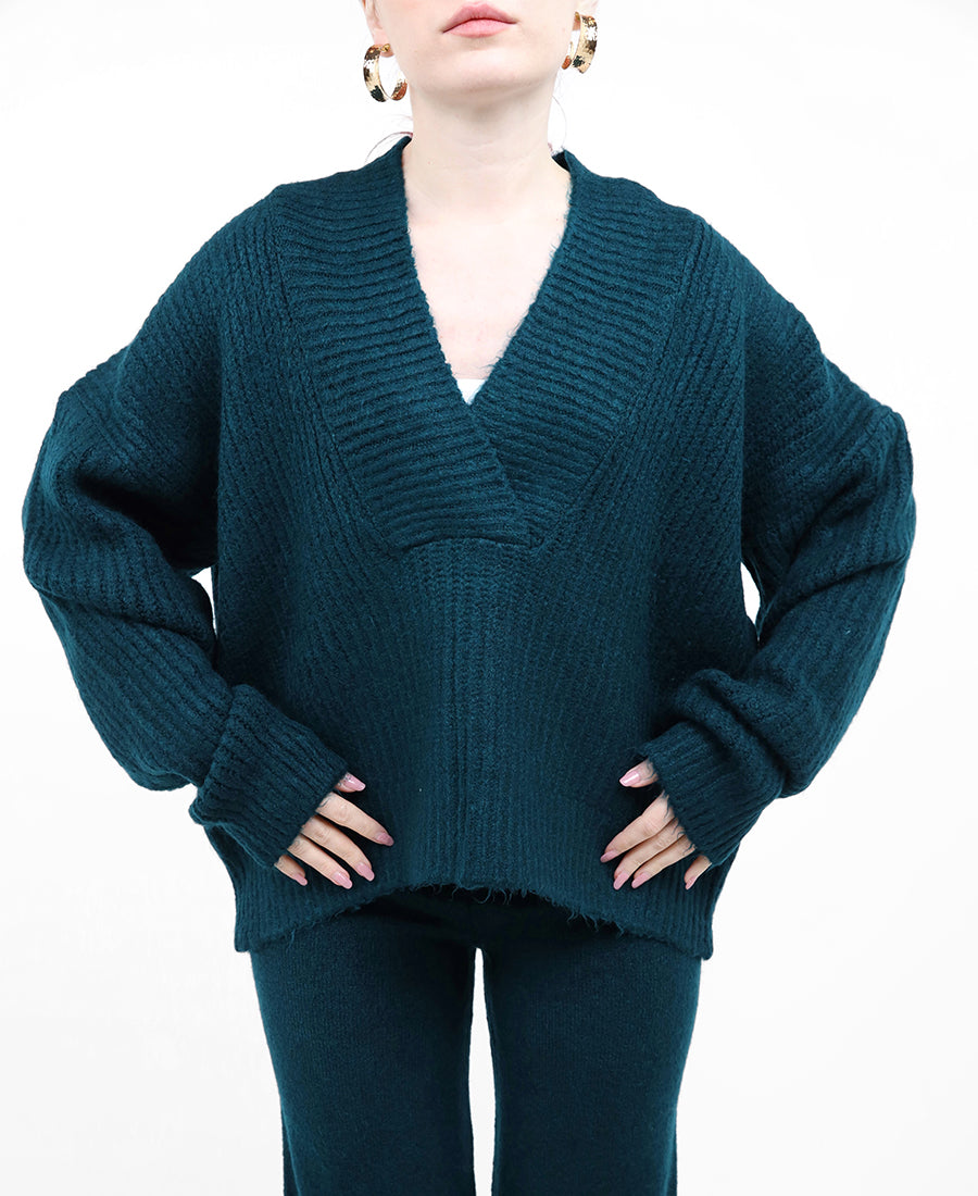 Oversized V-neck sweater