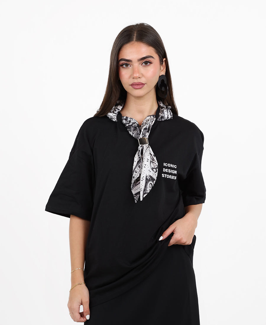 Printed T-shirt with scarf