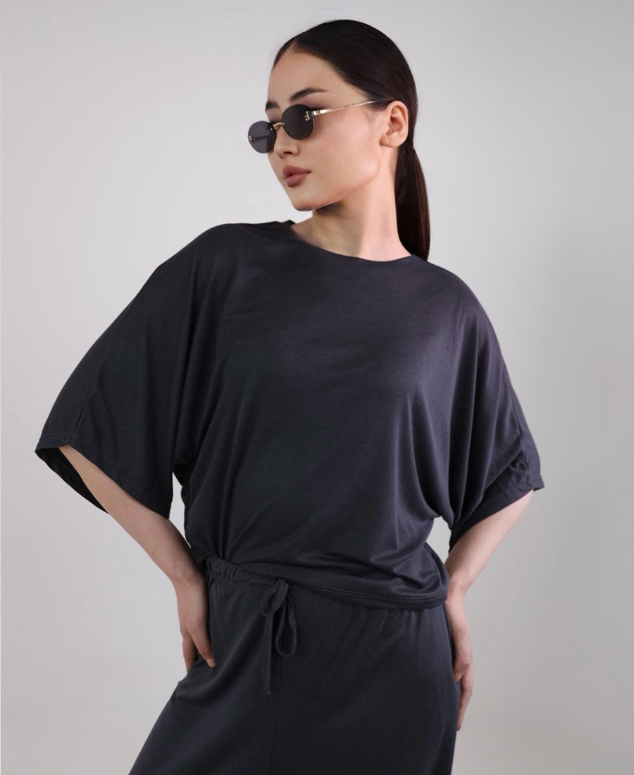 Wide sleeve T-shirt