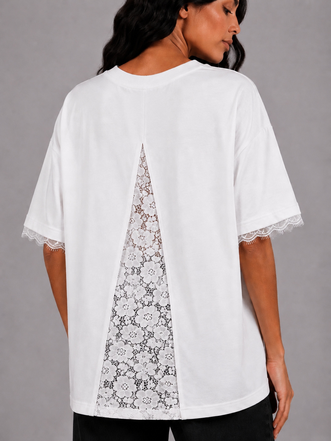 Oversized T-shirt with lace sleeves