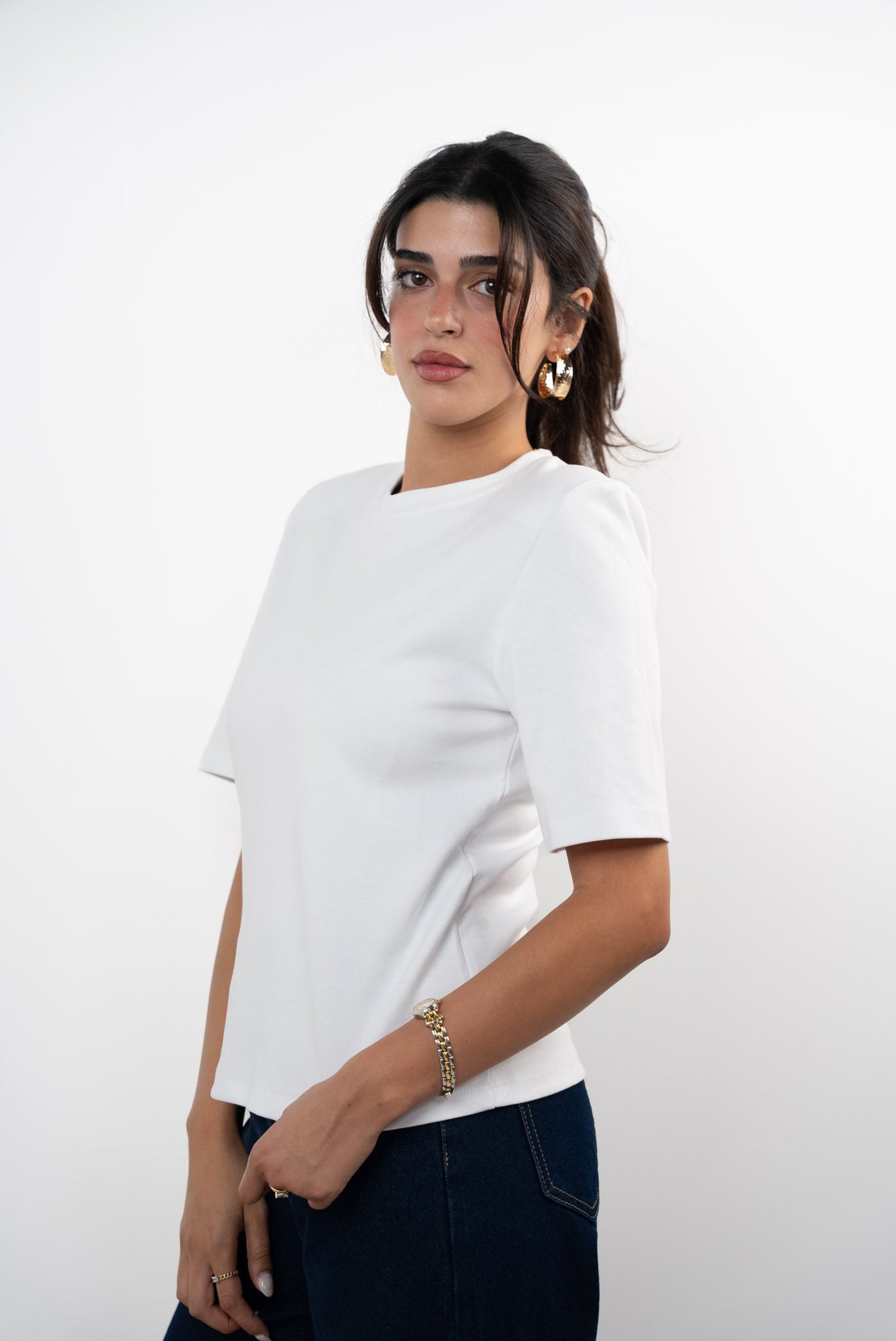 Padded shoulder mid sleeve T-shirt