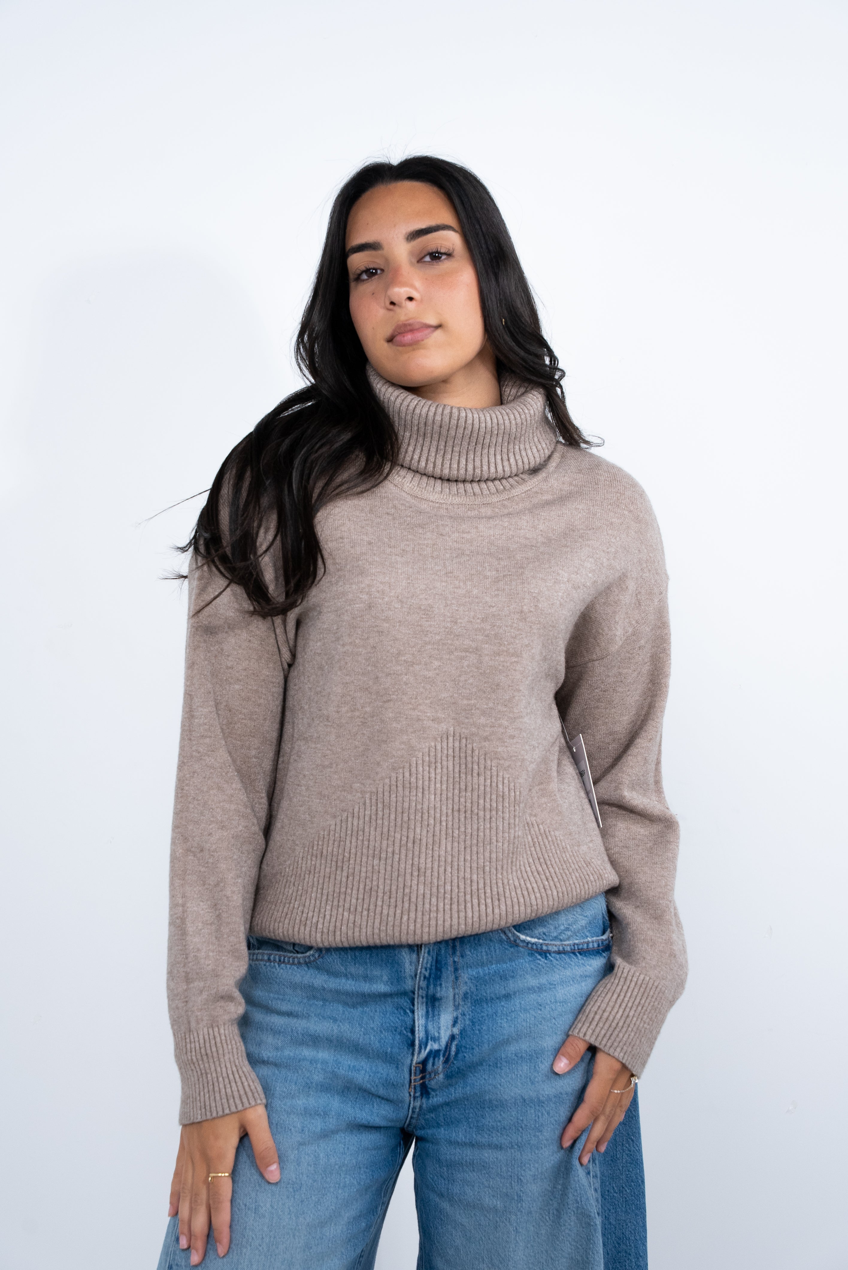 High neck wool blouse