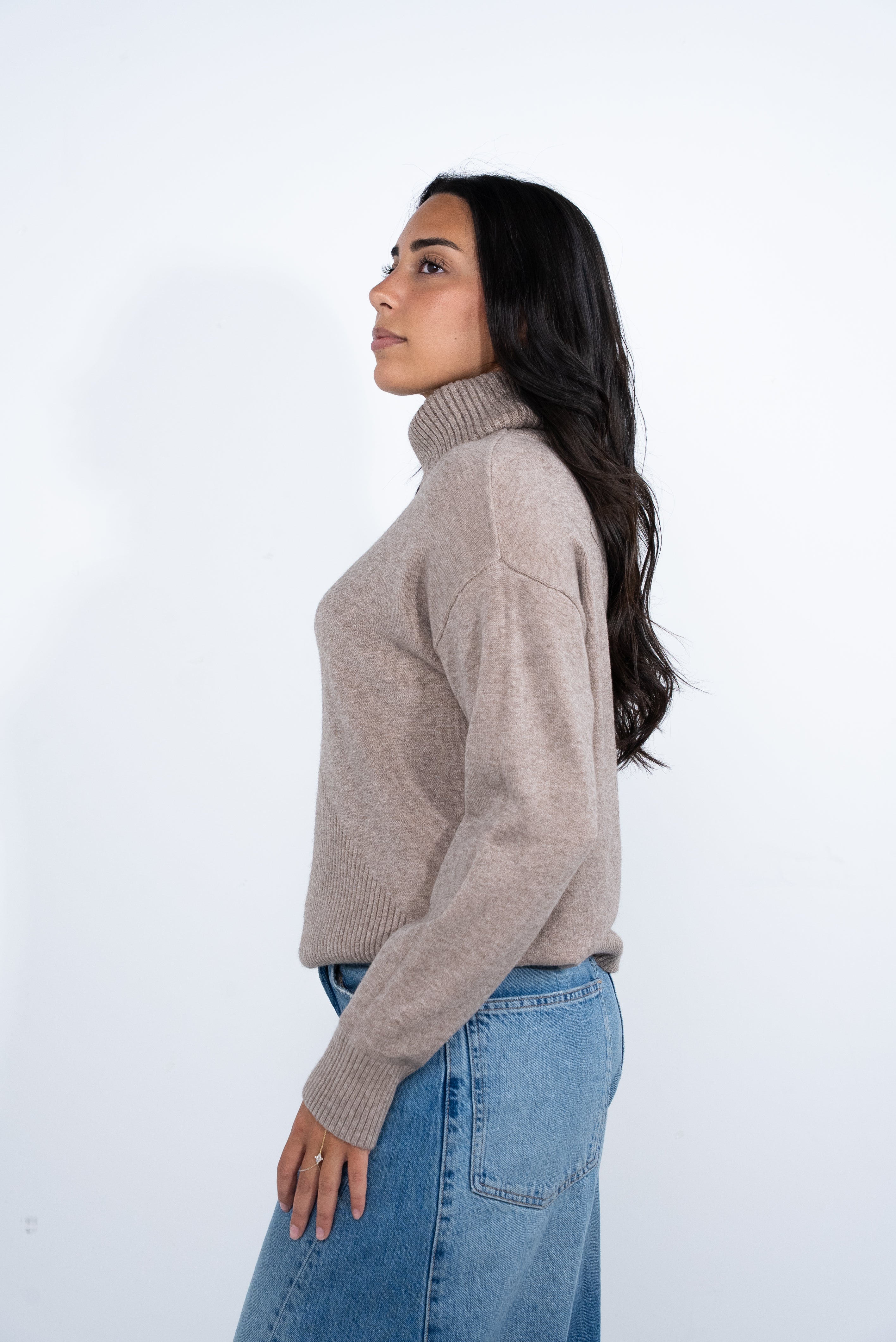High neck wool blouse