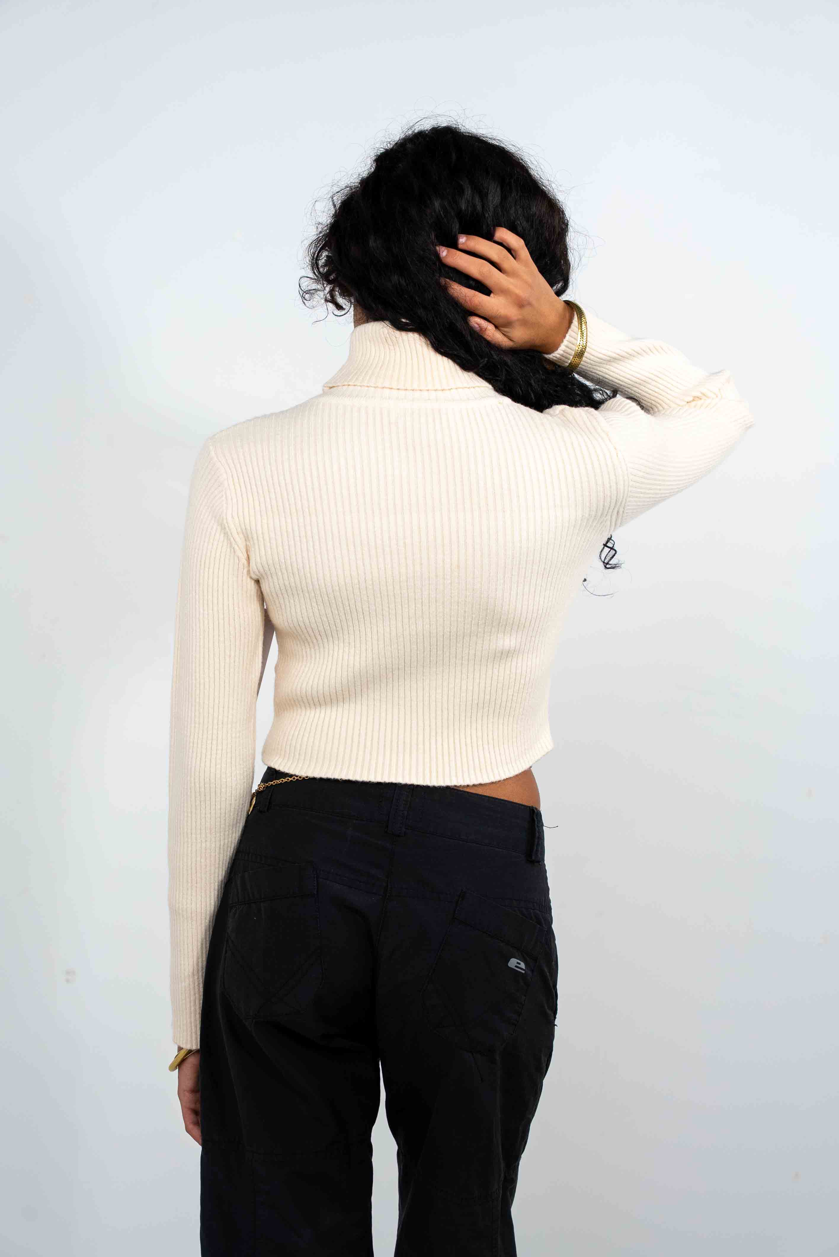 Kadi Ribbed High Neck Crop