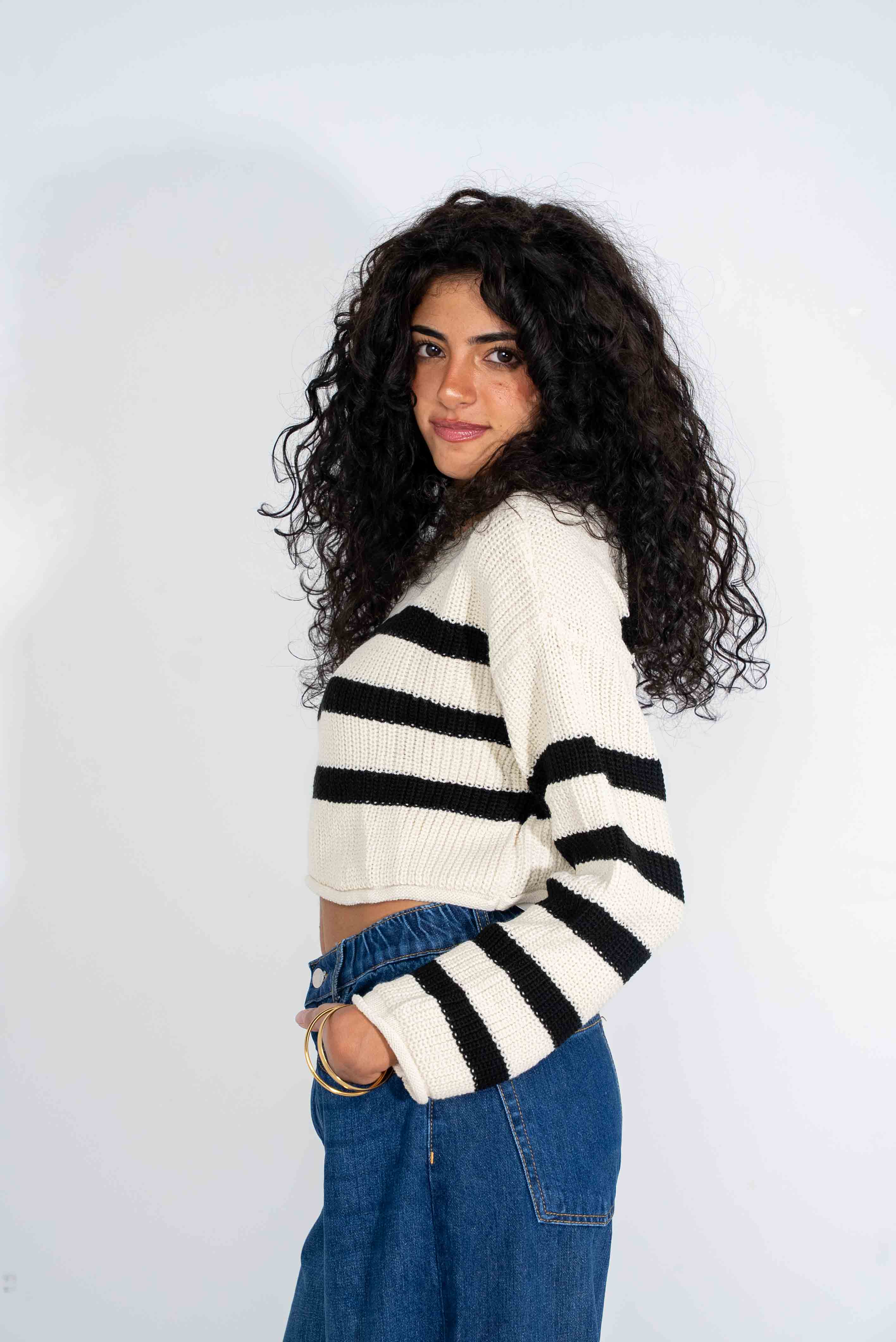 Cropt wool cardigan, beige and black striped