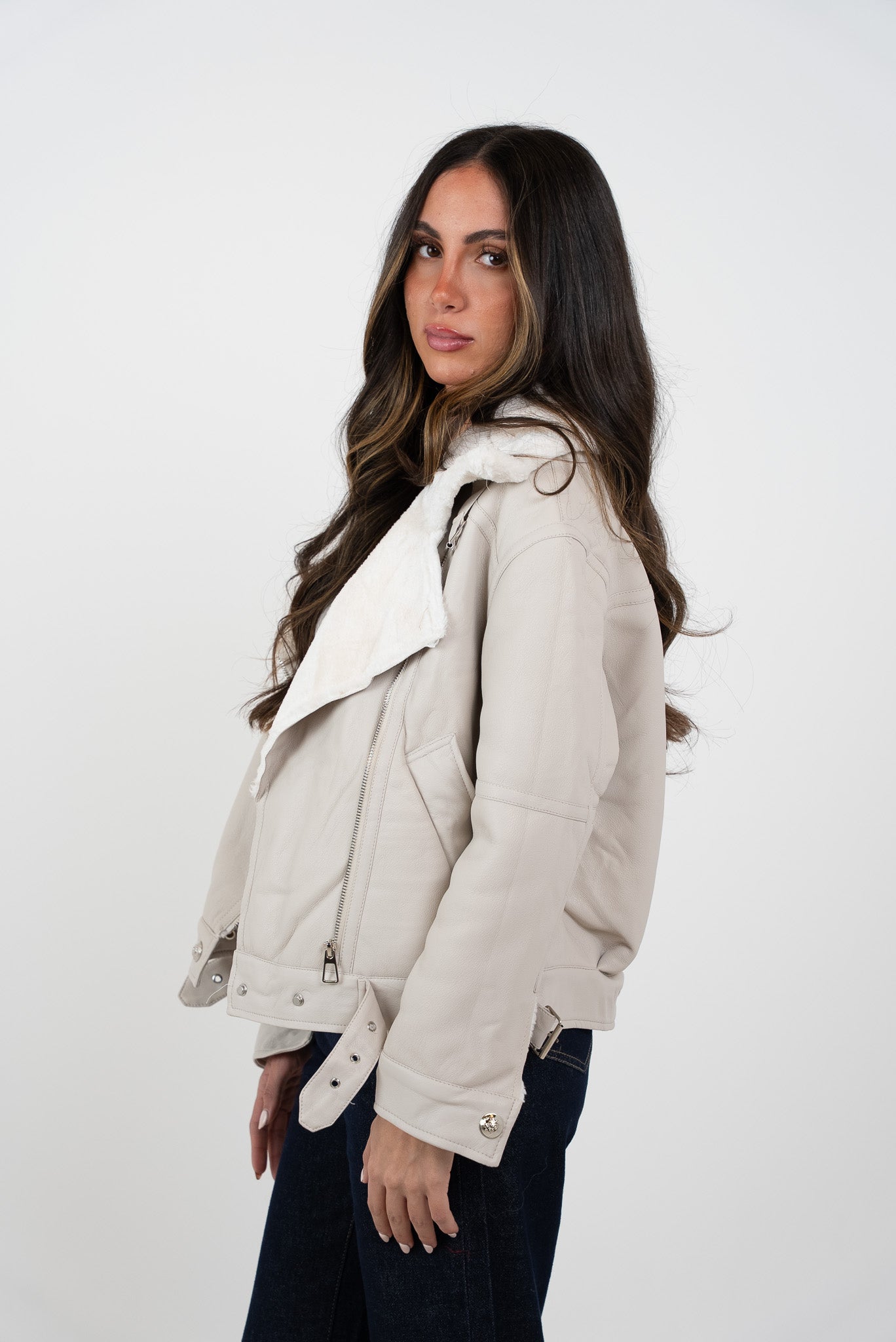 Leather jacket with fur