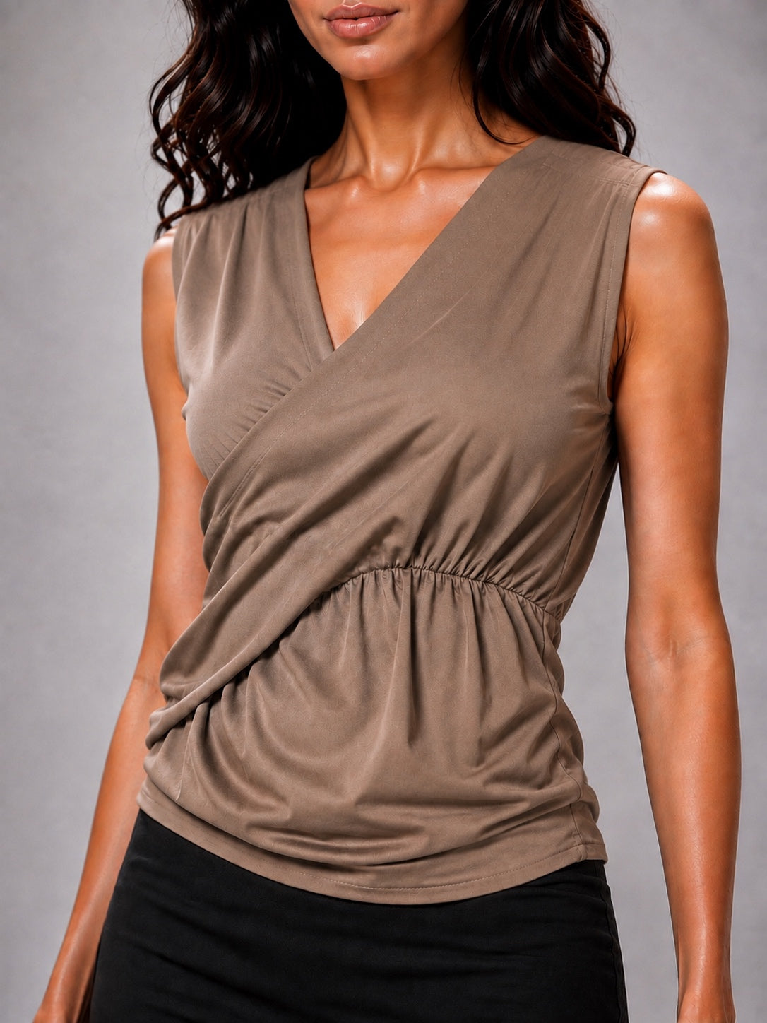 Top with a gathered waist