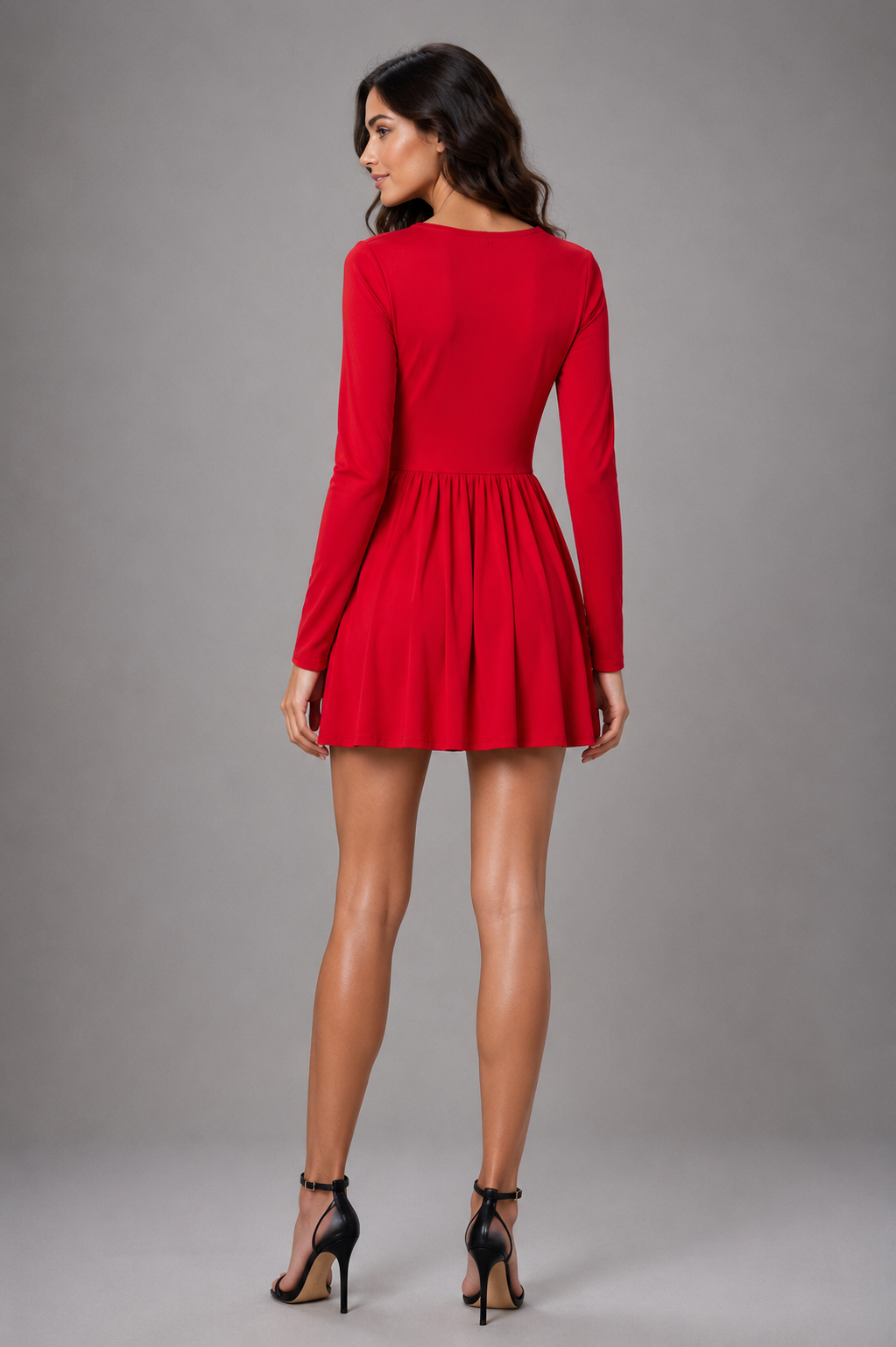 Short-sleeved  V-neck flowy dress