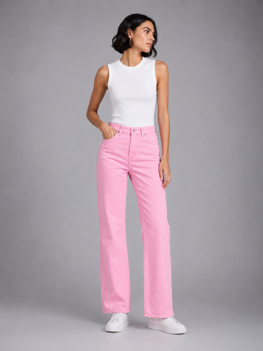 Straight-cut colored jeans
