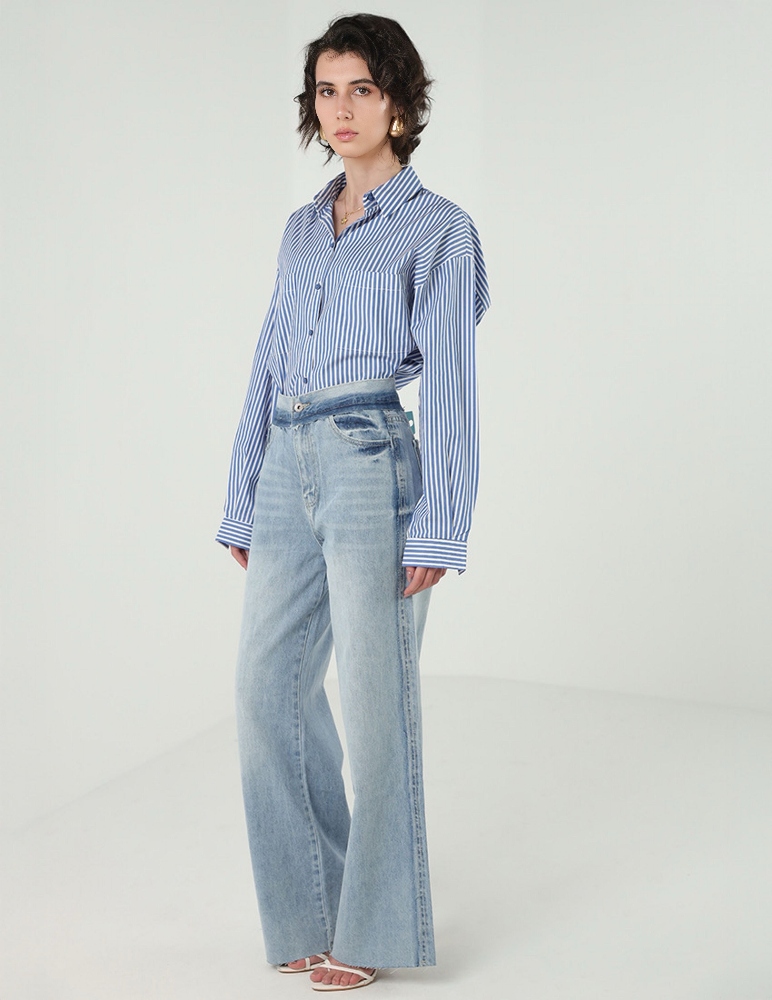 Wide Legged Jeans