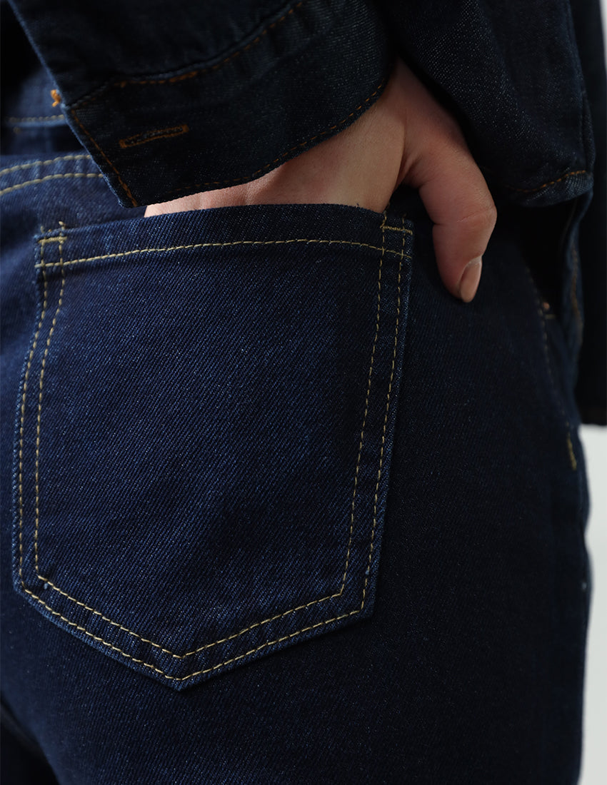 Wide Legged Jeans