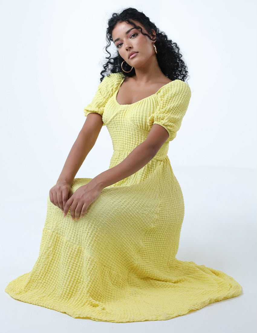 Maxi Summer Dress With Laced Back