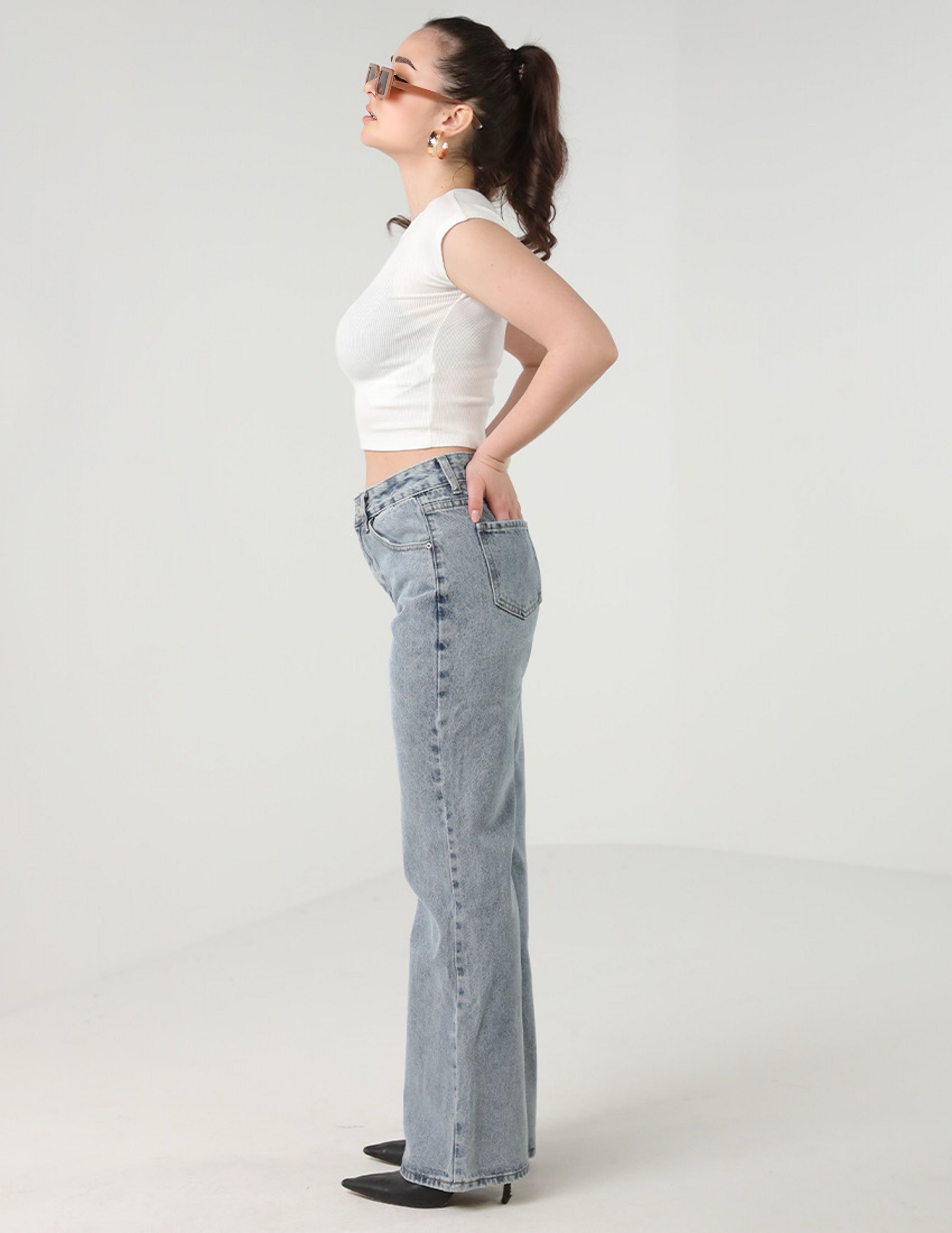 Straight cut legged Jeans