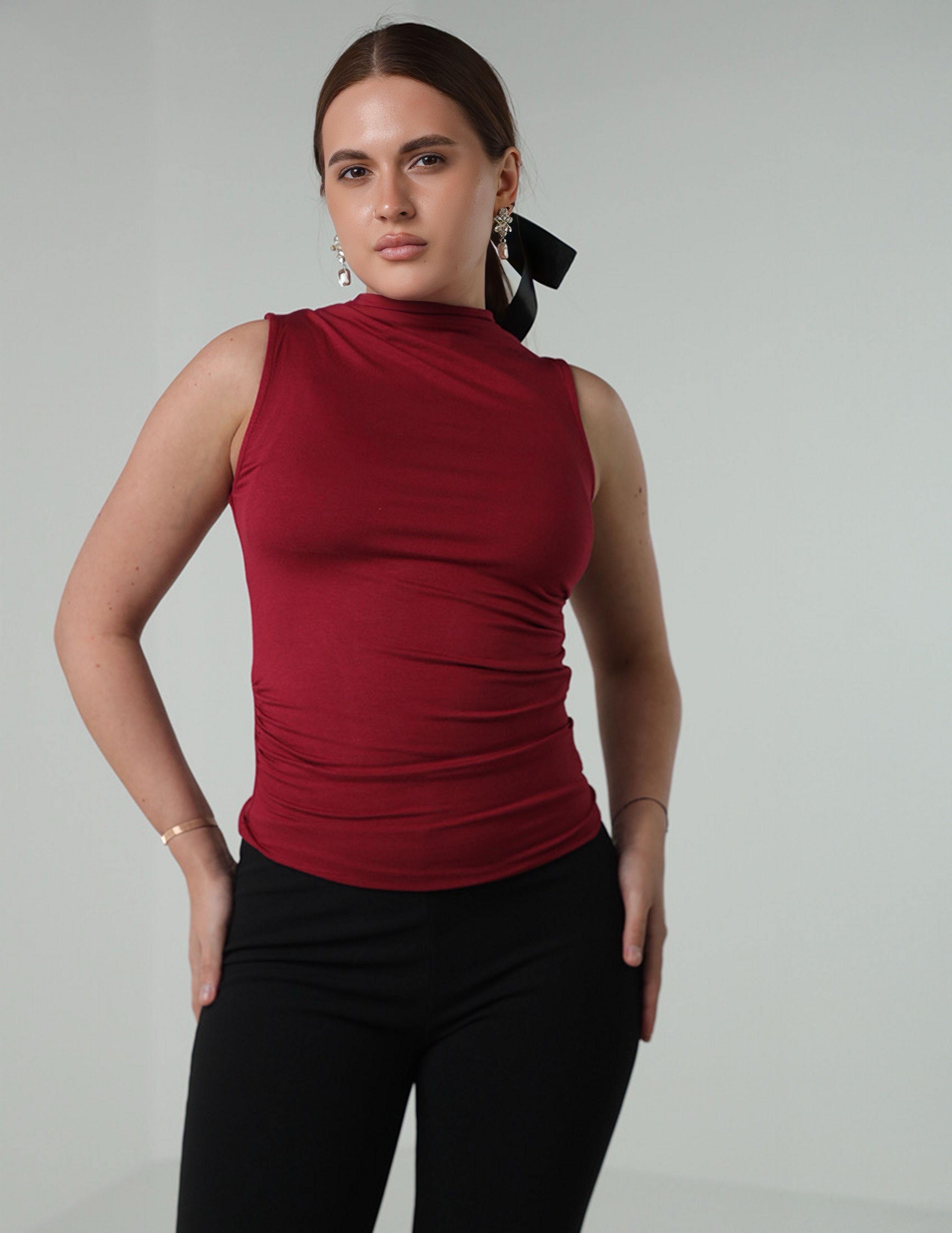 Tight Tank Top With Ripples Details