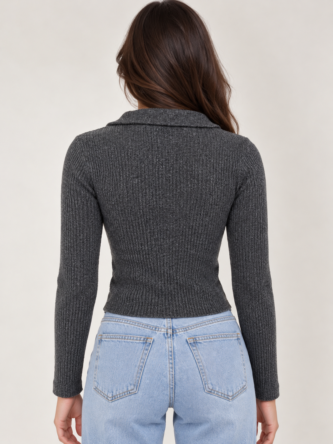 Soft ribbed fleece sweatshirt with front zipper