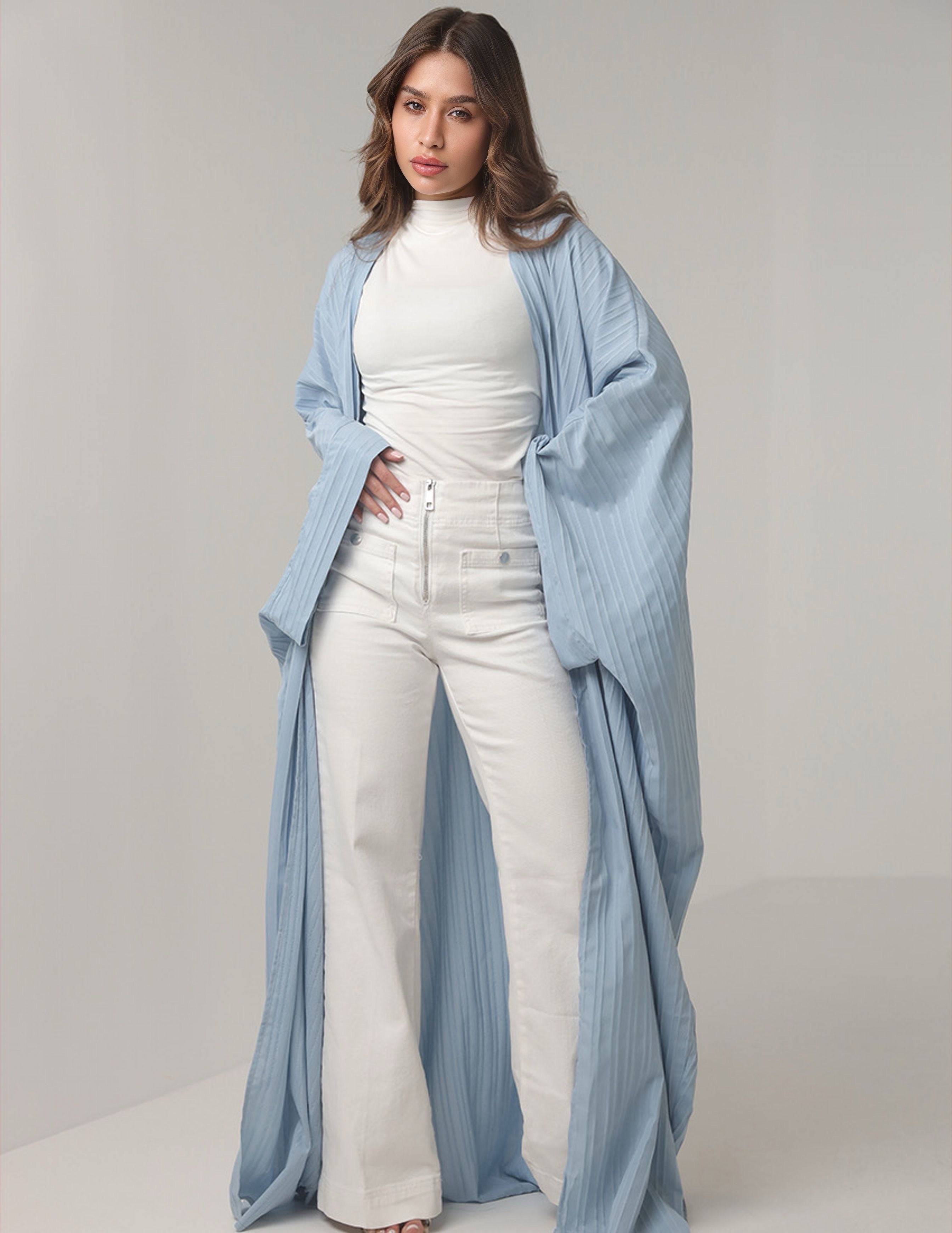 Flowy Opened Abaya