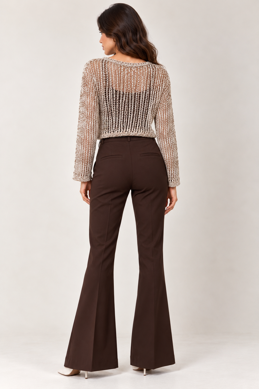 Bootcut pants with belt