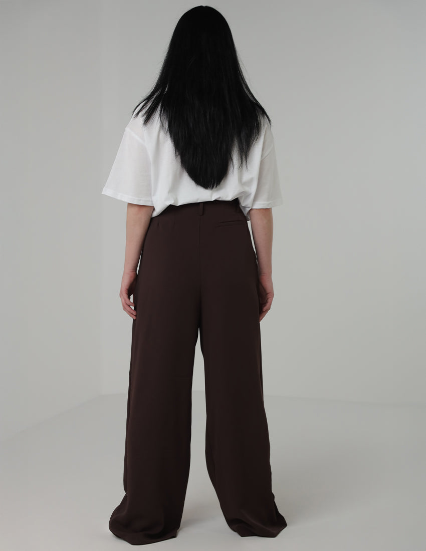 Wide-Leg pants with silver ring