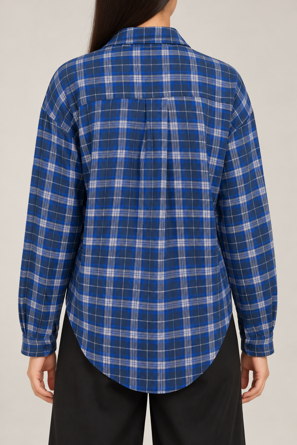 Oversized checkered blue and white shirt with pocket