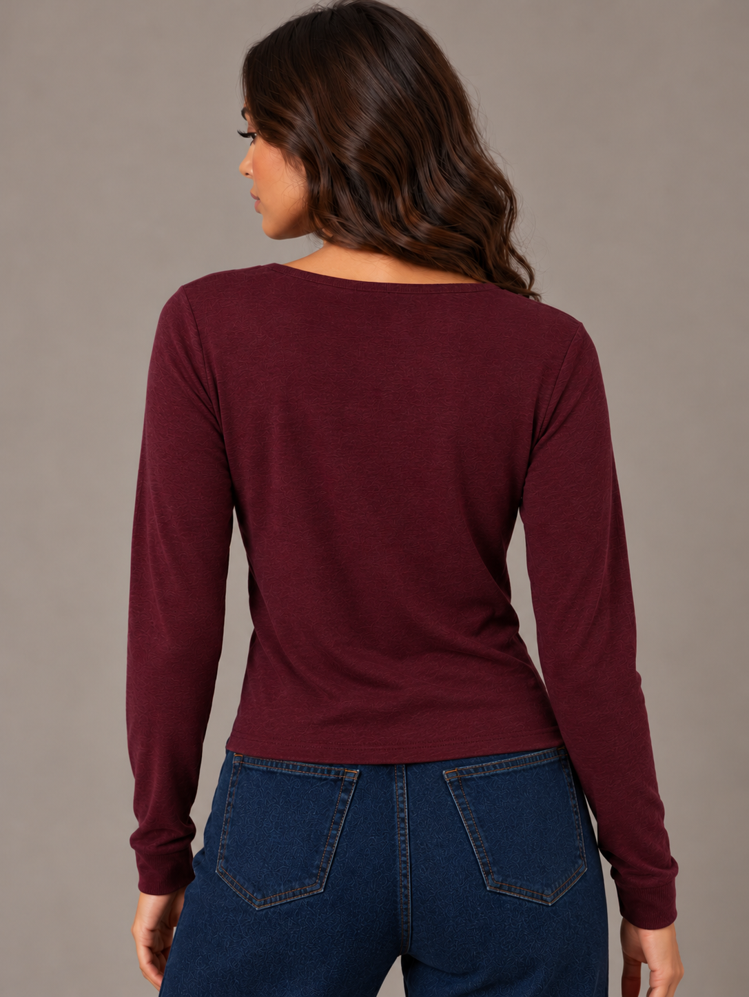 Short cardigan soft wool with a tie at the waist