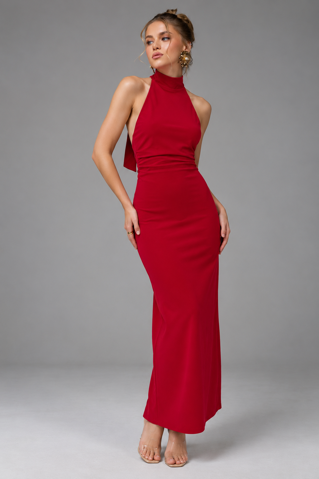 Maxi evening dress with halter neck and open back – fitted cut and back tie